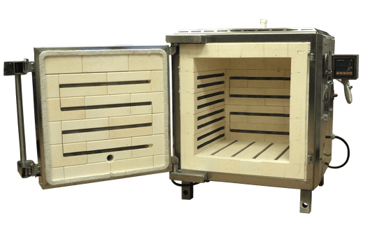 Four LAC KE500/12 (400 V) 504 litres charge frontal pour céramique (grès et faïence) et porcelaine