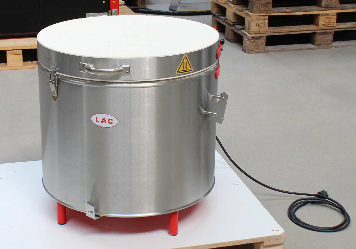 Four LAC M45/13 (230 V) 46 litres pour céramique (grès et faïence) et porcelaine